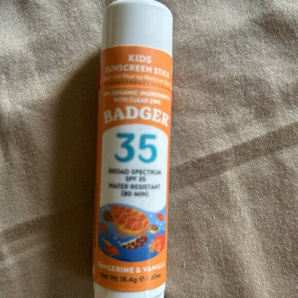 5 Badger Balm Organic Cotton Stuffed Plush Animal Mineral Sunscreen Stick SPF 35 - Picture 7 of 16
